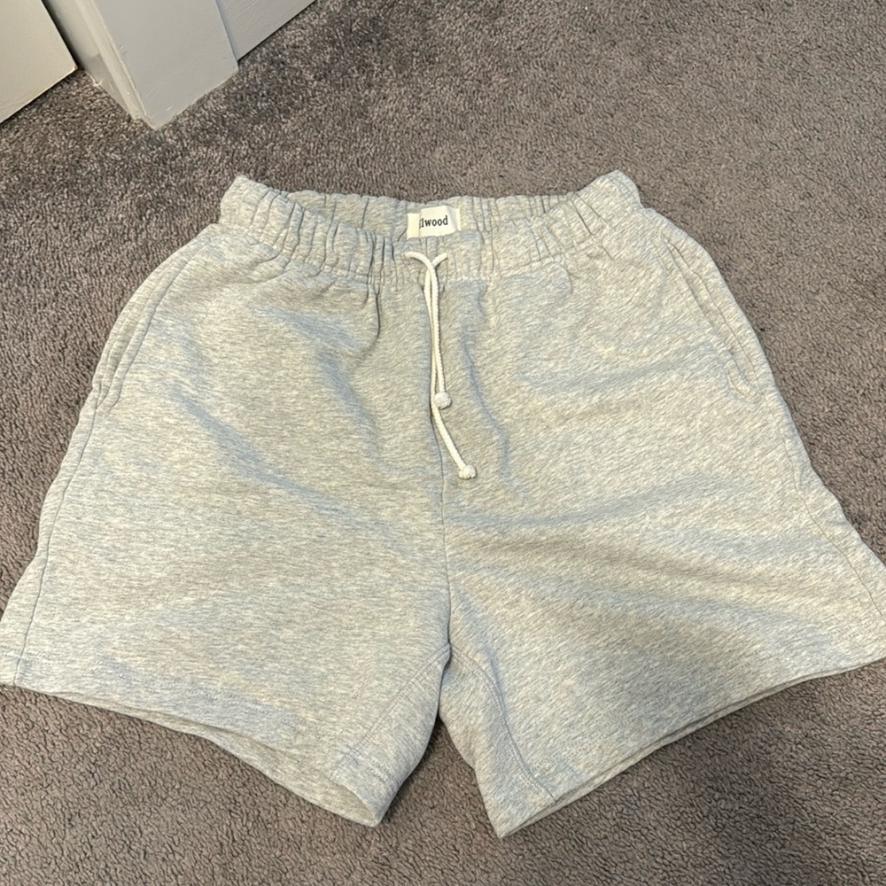 Elwood Light Grey Unisex Shorts Medium